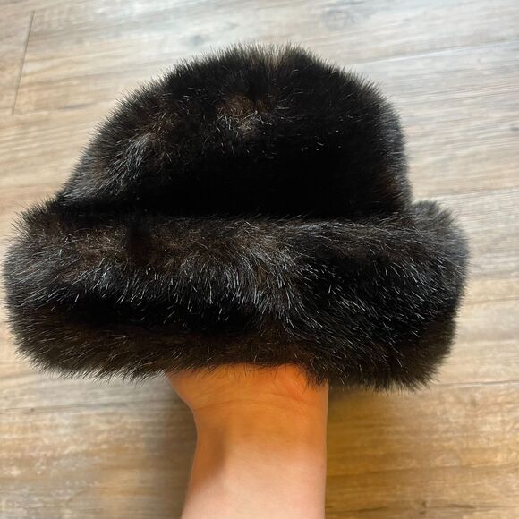 Vintage Faux Fur Hat Winter Warm Cozy Dark Brown Classy - Picture 5 of 6